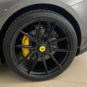 PlatinumCars Kompletta sommarhjul FERRARI ROMA Novitech x Vossen NF10 Forged 21/22" Hankook Ventus S1 evo 3 255/30R21 315/25R22