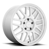 Motegi MR144 HYPER SILVER 8,5x18 5/100 ET42 CB72,6 60°