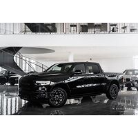 Dodge Dodge RAM 1500 Limited Night EDT 2023 / LEASEBAR